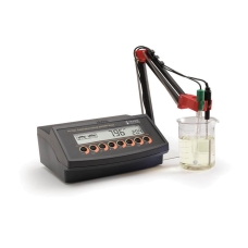 pH-метр HI 2221 с термометром